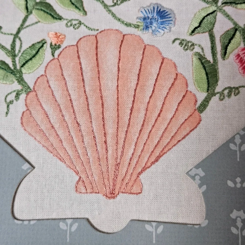 Vintage‎ Hand Embroidered Linen Seashell Floral Textile Coastal Cottage Wall Art